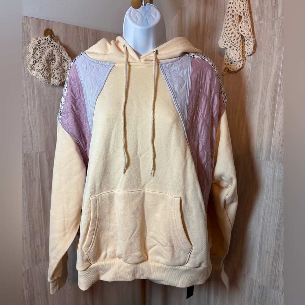 BLANKNYC Beige Cream Hoodie Nordstrom Pastel And Floral